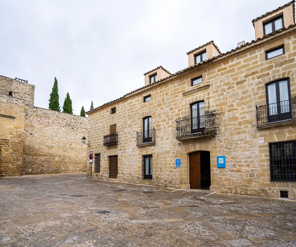 Hotel Yit La Casona Del Arco Baeza 4*,