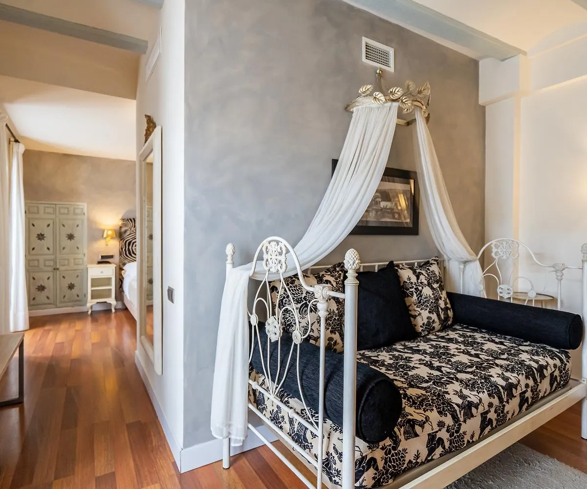 Hotel Yit La Casona Del Arco Baeza